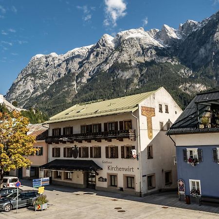 Central-Inn Werfen Buitenkant foto
